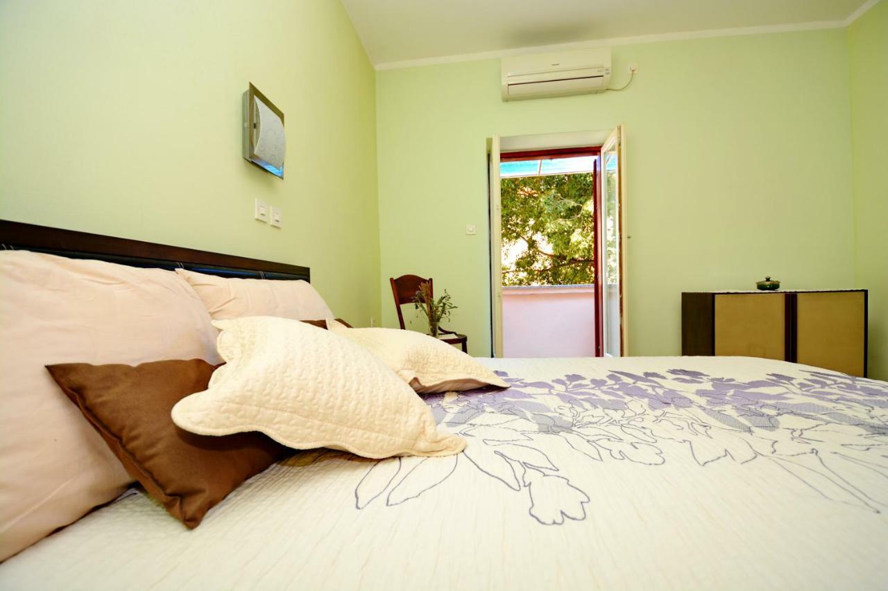 Martina Apartment *
